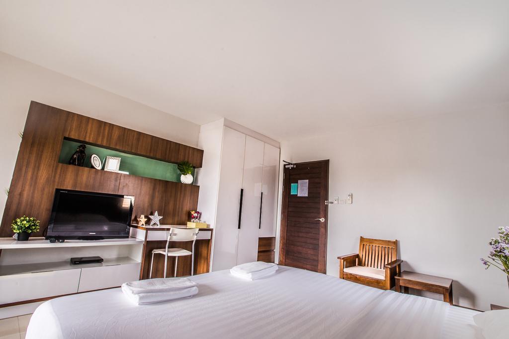 Central Place Serviced Apartment Chonburi Eksteriør billede